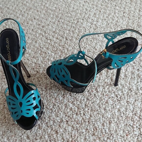 Turquoise blue Sergio Rossi butterfly heels - Picture 1 of 10